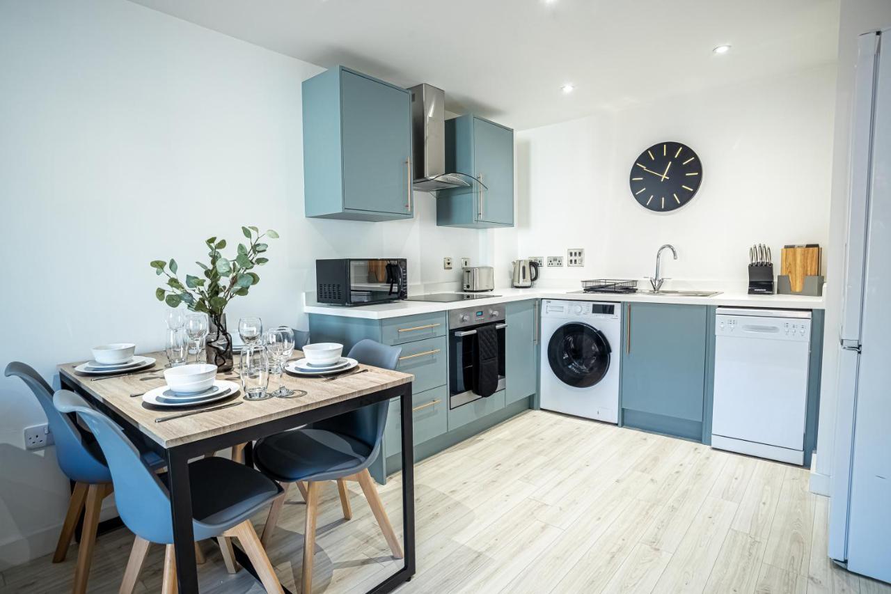 Modern Luxe 1 & 2 Bed Apts Near Granby Plaza By Sojo Stay Leicester Bagian luar foto